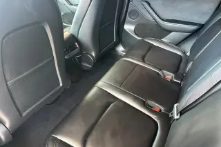 Tesla Model Y 2024 AWD Long Range 4dr Crossover