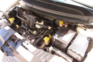 2002 Dodge Caravan SE