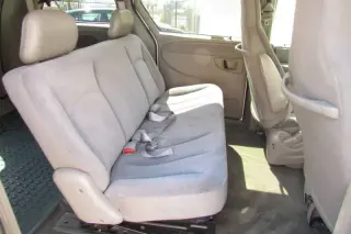 2002 Dodge Caravan SE