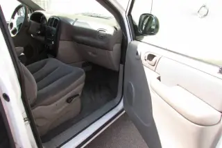 2002 Dodge Caravan SE