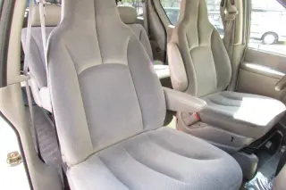 2002 Dodge Caravan SE