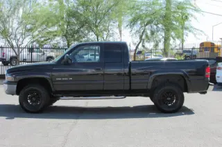 2001 Dodge Ram 1500 SLT Plus