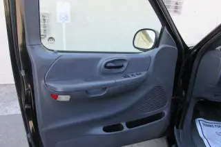 2002 Ford F-150 XLT