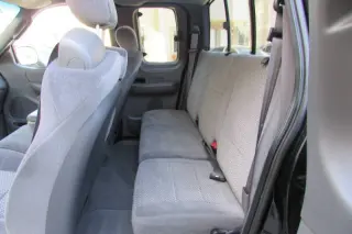 2002 Ford F-150 XLT