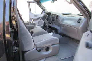 2002 Ford F-150 XLT