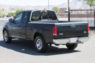2002 Ford F-150 XLT