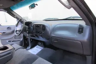 2002 Ford F-150 XLT