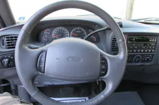 2002 Ford F-150 XLT