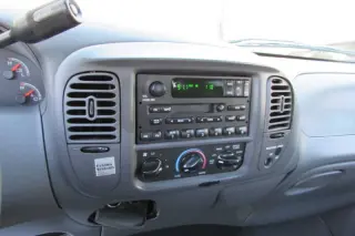 2002 Ford F-150 XLT