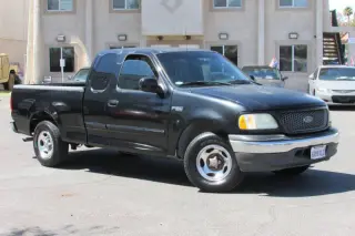 2002 Ford F-150 XLT
