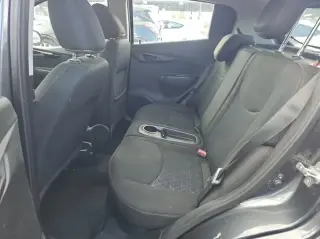 Chevrolet spark 2022  " CASH "