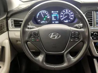 Hyundai SONATA Híbrido Enchufable 2017 Limited 4 puertas Sedan