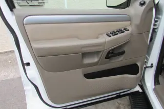 2003 Ford Explorer XLT