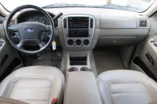 2003 Ford Explorer XLT
