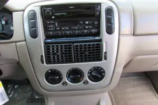 2003 Ford Explorer XLT