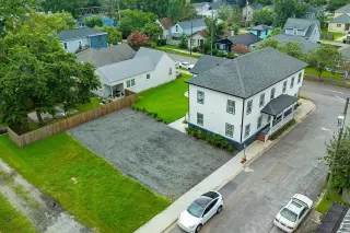 Propiedad en alquiler con 2 habitaciones y 1 baño en Savannah