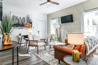 Propiedad en alquiler con 2 habitaciones y 1 baño en Savannah