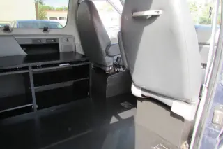 2003 Ford E-Series E-150 XLT
