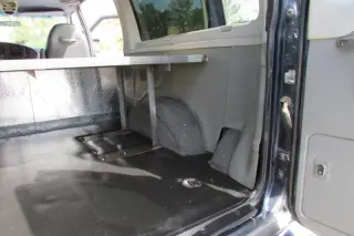 2003 Ford E-Series E-150 XLT