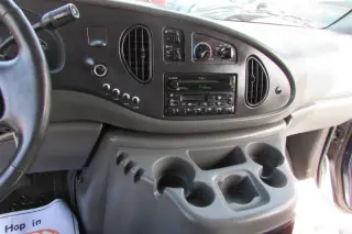 2003 Ford E-Series E-150 XLT