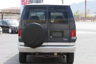 2003 Ford E-Series E-150 XLT