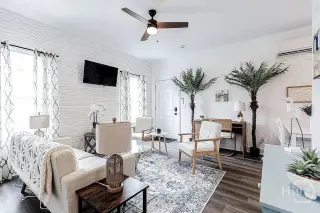 Propiedad en alquiler con 2 habitaciones y 1 baño en Savannah