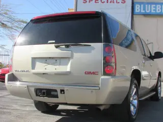 2008 GMC Yukon XL Denali