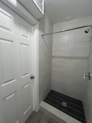 Cuarto con Entrada Privada