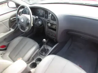2005 Hyundai Elantra GLS