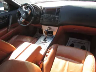 2004 Infiniti FX35