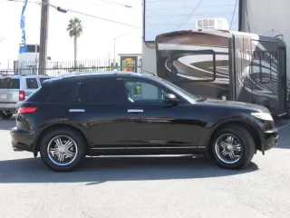 2004 Infiniti FX35