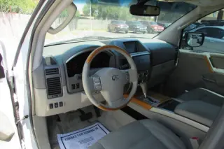 2006 Infiniti QX56