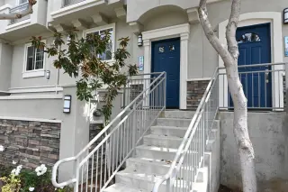Propiedad en alquiler con 4 habitaciones y 2.5 baños en Carlsbad