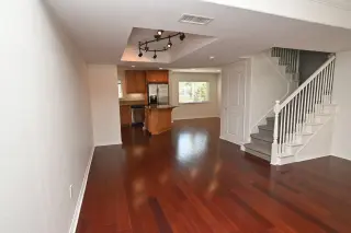 Propiedad en alquiler con 4 habitaciones y 2.5 baños en Carlsbad