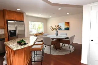 Propiedad en alquiler con 4 habitaciones y 2.5 baños en Carlsbad