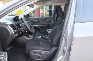 2021 Jeep Cherokee Freedom