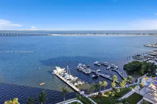 Propiedad en alquiler con 2 habitaciones y 2 baños en Miami