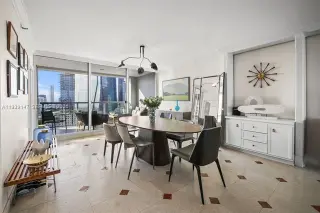 Propiedad en alquiler con 2 habitaciones y 2 baños en Miami