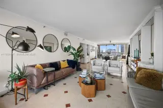Propiedad en alquiler con 2 habitaciones y 2 baños en Miami