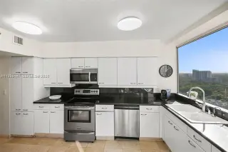 Propiedad en alquiler con 2 habitaciones y 2 baños en Miami