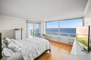 Propiedad en alquiler con 2 habitaciones y 2 baños en Miami