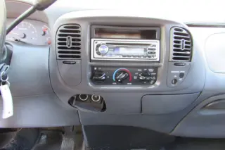 2000 Ford F-150 XLT