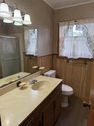 Propiedad en alquiler con 3 habitaciones y 2 baños en DeBerry