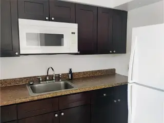 Propiedad en alquiler con 2 habitaciones y 2 baños en Dania