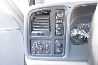 2003 GMC Yukon SLT