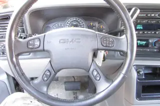 2003 GMC Yukon SLT