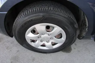 2006 Kia Sedona LX