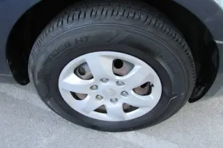 2006 Kia Sedona LX