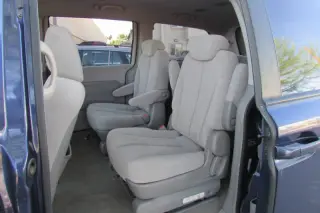 2006 Kia Sedona LX