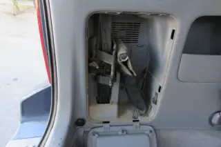 2006 Kia Sedona LX